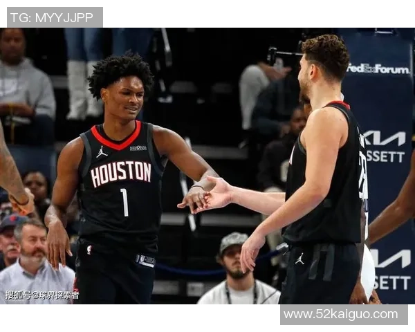 2017年11月19日火箭队与灰熊队精彩对决全场录像回顾与分析